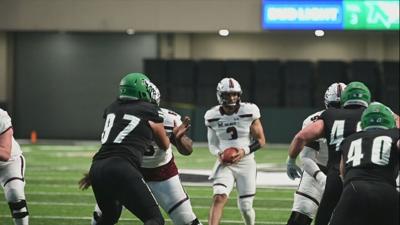 Kare Lyles to transfer