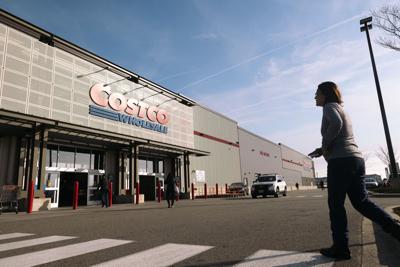 Costco’s hottest item isn’t rotisserie chickens. It’s $2,000 gold bars