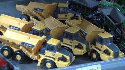 toys