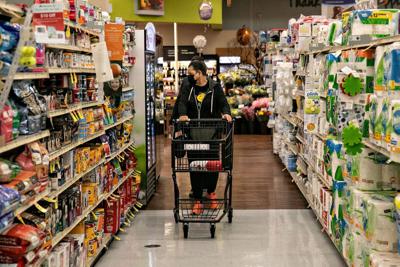 Albertsons calls off merger and sues Kroger