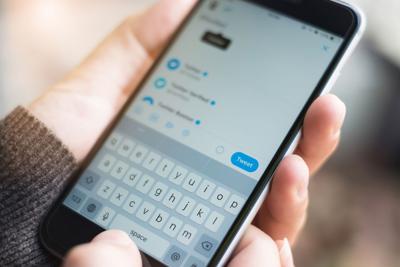 #TwitterDown: Elon Musk announces temporary read limits on Twitter