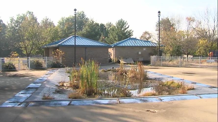 11_12 Rend Lake Pool