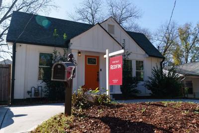 Mortgage rates plunge, largest weekly drop since 1981