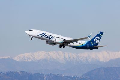 Alaska Air to buy Hawaiian Airlines for $1.9 billion