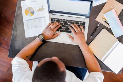 New report flashes a warning light over 401(k) account balances
