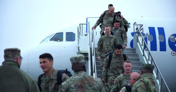 Illinois soldiers welcomed back after overseas deployment