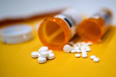 CDC updates opioid prescribing guidelines with new recommendations on tapering or continuing prescriptions