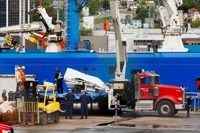 New Yorker: An ex-OceanGate employee once sent an ominous email raising safety concerns about the doomed Titan submersible