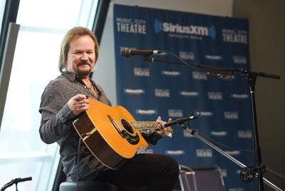Travis Tritt cancels concerts at venues with Covid safety measures