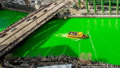 Chicago River dyed green