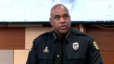 Halloween shootings in Orlando nightlife district leave 2 dead, 6 wounded