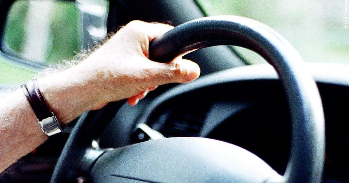 Alexi Giannoulias takes on insurance rates for Illinois drivers