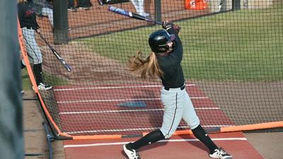 SIU Softball Preview PKG