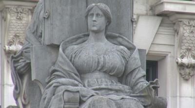 Outside Illinois Supreme Court