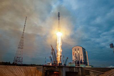 Russia’s first lunar mission in decades crashes into the moon