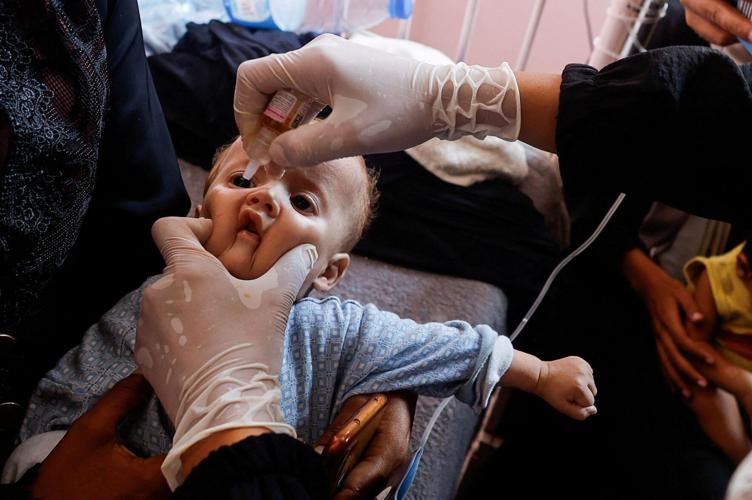 First babies receive polio vaccinations in Gaza ahead of start of UN-led campaign