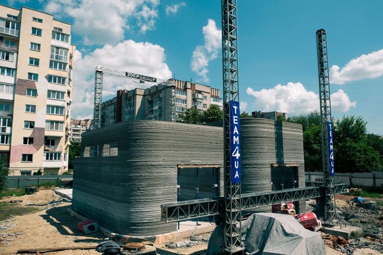 How to 3D-print a school in a war zone