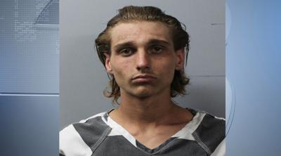 Mikkel J. Pierce of Albion, Il. (Wayne County Sheriff's Office photo)