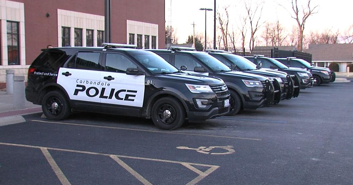 Carbondale residents share feelings about citys police recruitment Carbondale residents share feelings about citys police recruitment