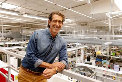 Gap hires Mattel president to be its new CEO