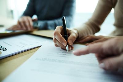 Judge delays ban on noncompete agreements for small number of employers