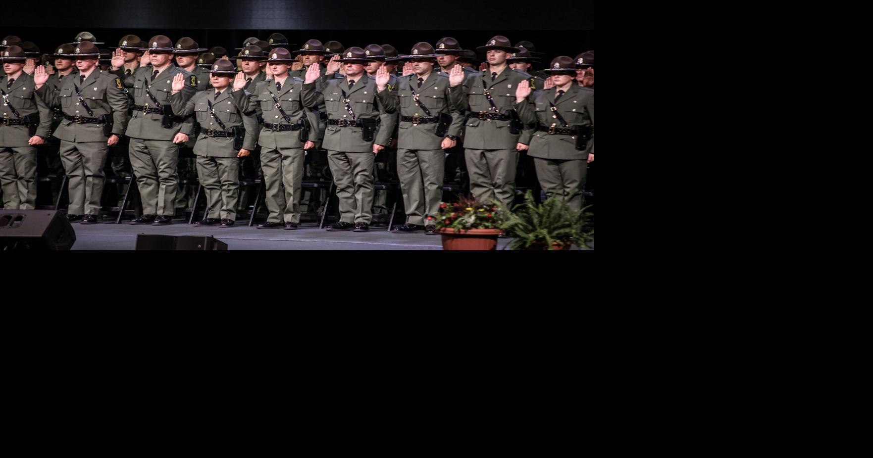 Illinois state police bring back historic Sam Browne belts