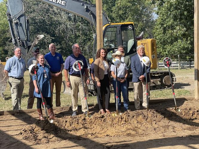 Giant City Stables Groundbreaking