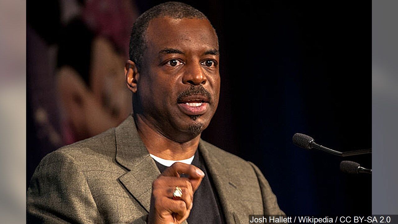 LeVar Burton to be Jeopardy guest host petition credited