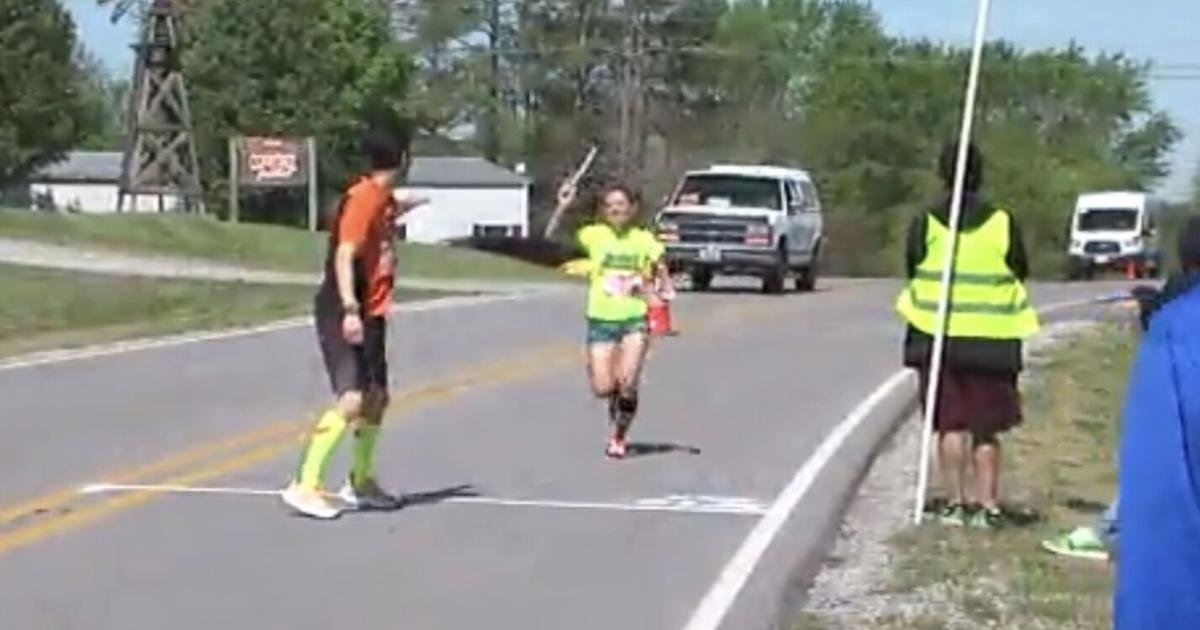 Thousands race across Southern Illinois in popular River to River Relay