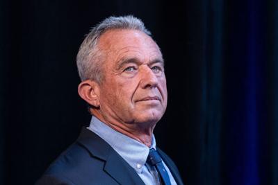 RFK Jr. suspends presidential campaign