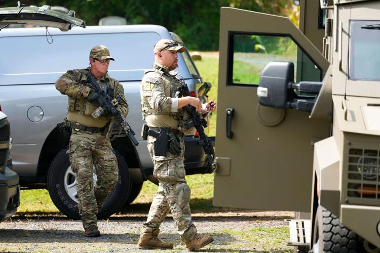 Escaped Pennsylvania prisoner now armed with a stolen rifle and 鈥榚xtremely dangerous,鈥� police say