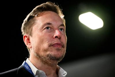 Elon Musk drops lawsuit after OpenAI published his emails