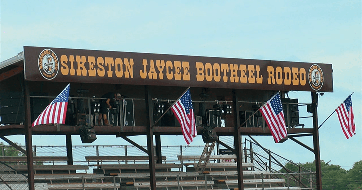 67th Sikeston Jaycee Bootheel Rodeo kicks off | News | wsiltv.com