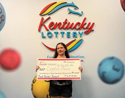 This Kentucky woman handed out gift cards to strangers after winning the lottery