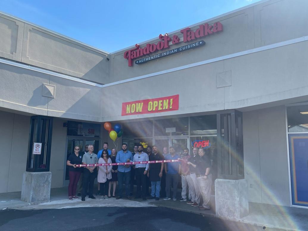 New restaurant in Carbondale officially opens with ribbon cutting