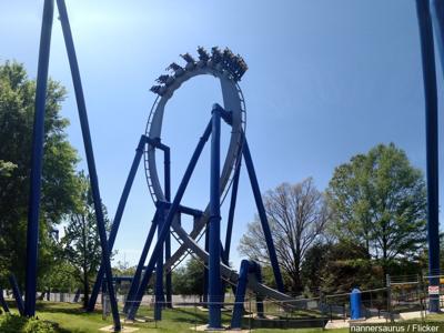 ROLLERCOASTER, SIX FLAGS