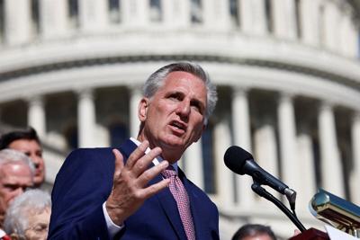 Kevin McCarthy beats far-right challenger 188-31 to lead House GOP