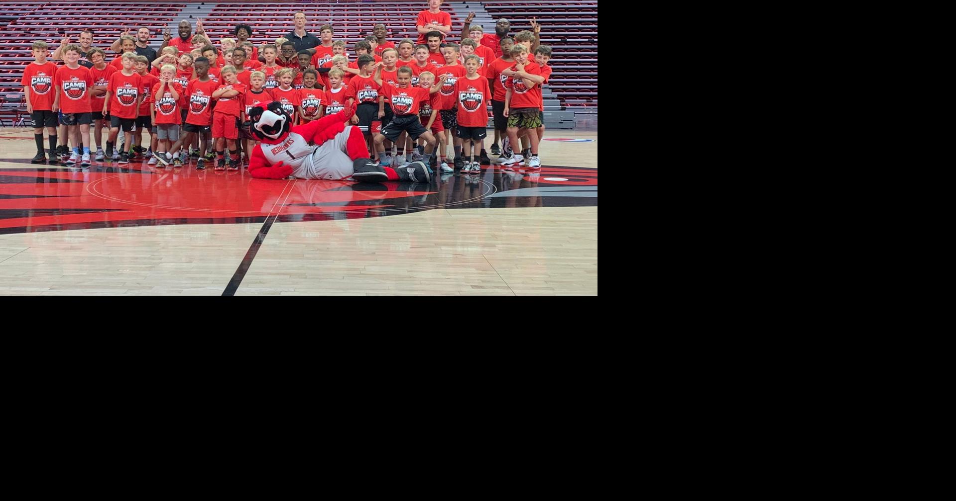 SEMO Men's Basketball camp draws 50 campers to learn from defending OVC