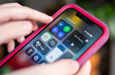 ‘I couldn’t work the whole day’: AT&T outage frustrates customers on the go