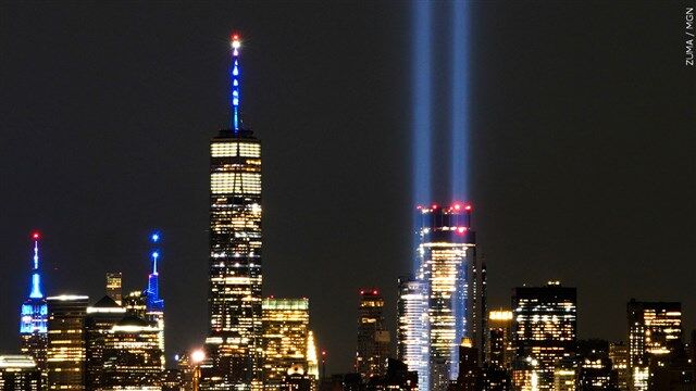 Chicago skyline to light up in honor of first responders