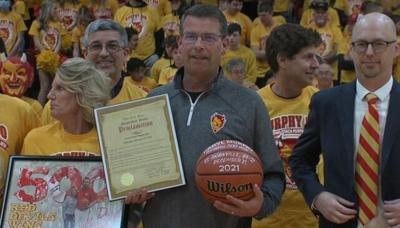 Murphysboro Basketball coach Daryl Murphy reflects on Coach of Year honor