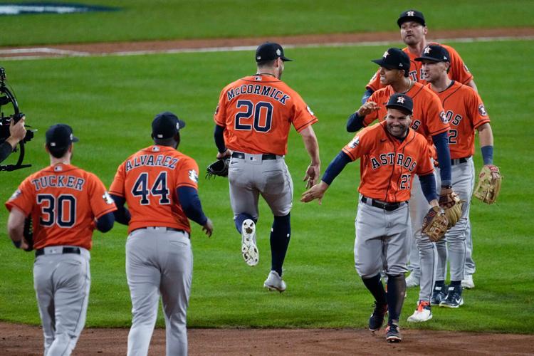 Look: Astros Outfielder Makes Incredible Catch To Help Win Game 5