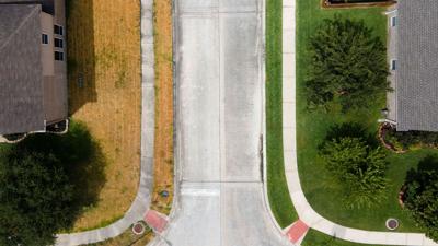 Houston heat drought water restrictions