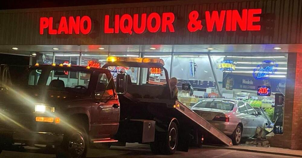 No one hurt after car crashes into Plano liquor store Friday night ...