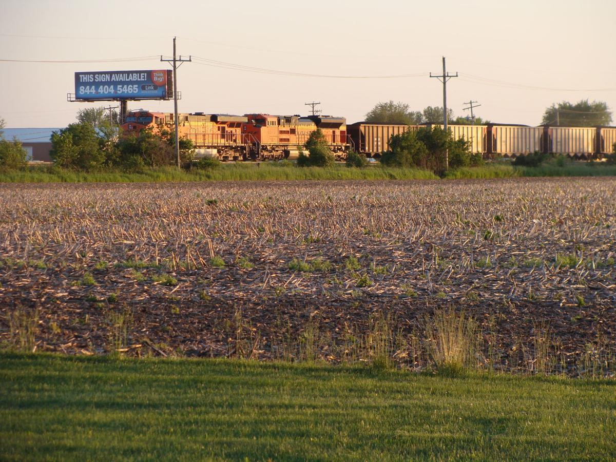 Area Officials Attend Metra Meeting To Blunt Kane County Sandwich Still In The Mix For Commuter Service Local News Wspynews Com Area Officials Attend Metra Meeting To Blunt Kane County Sandwich Still In The Mix For Commuter Service Local News Wspynews Com