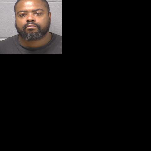 Chicago Heights man pleads guilty to gun charge, sentenced to 10 years ...
