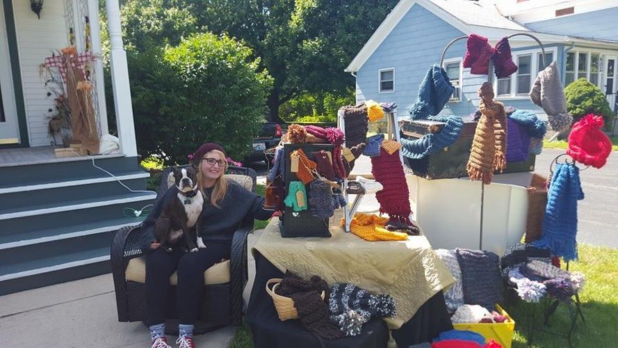 Blind Girl Knitting Local News