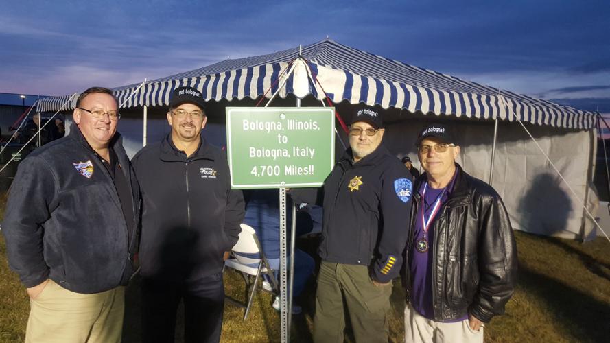 Patrons Flock to Annual PlanoBolognaSandwich Day in Bologna, Illinois