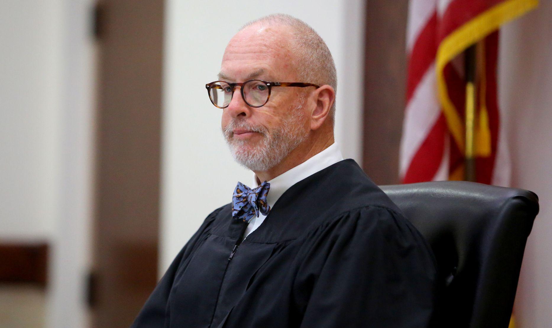 Judge Orders Postponement of Cases in Kendall and DeKalb County Courts