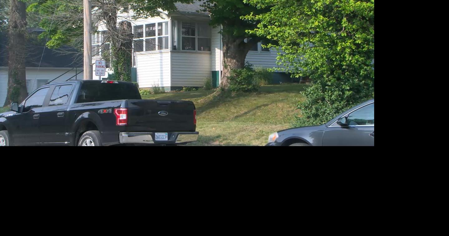 Illinois State Police perform search warrant in Robinson News